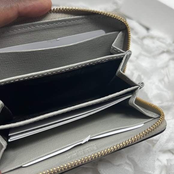 FURLA BABYLON S ZIP AROUND CC WALLET 3.5”L X 5” W - Picture 5 of 9